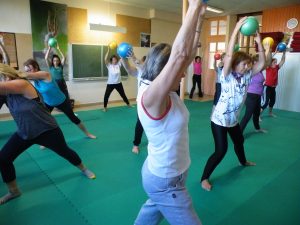 Yogalate 2016-17 (complet)